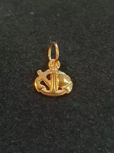 Tro, hopp, kärlek 18K 180077H 