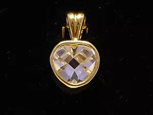 Hjärta m cz 18K 181368H