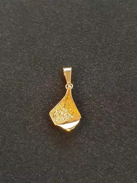 Hänge 18K 180309H