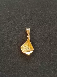 Hänge 18K 180309H
