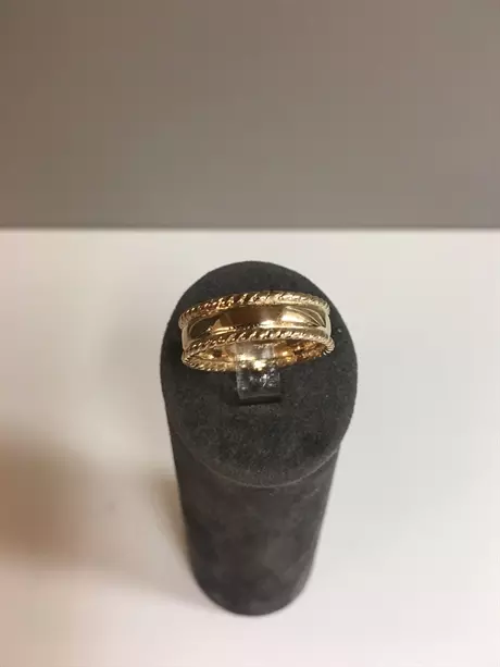 Ring 18K 180666R 