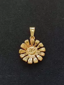 Prästkrage hänge mellan 18K 