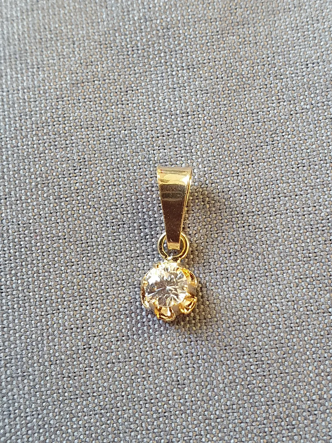 Hänge m cz 18K 180218H
