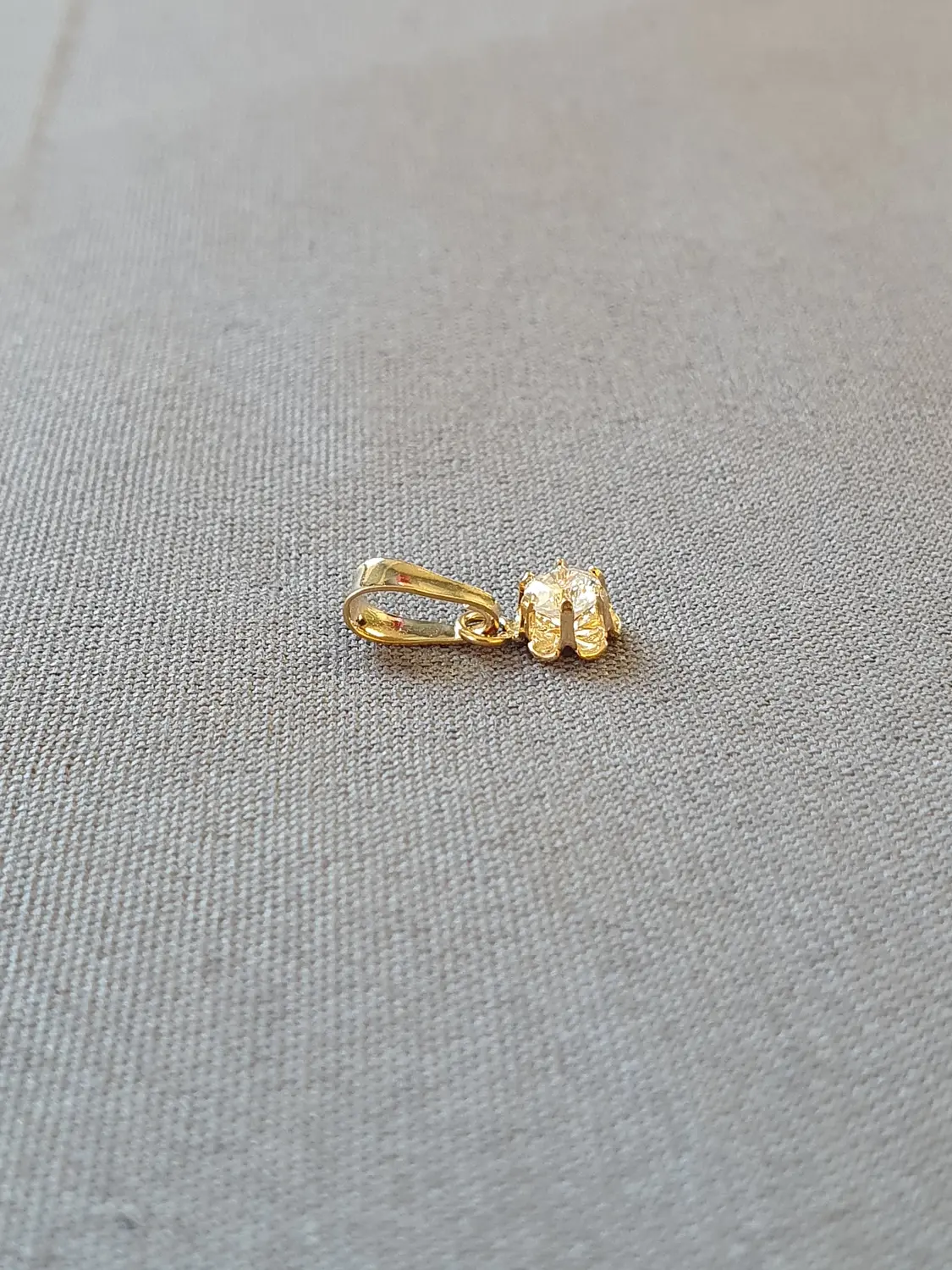 Hänge m cz 18K 180218H