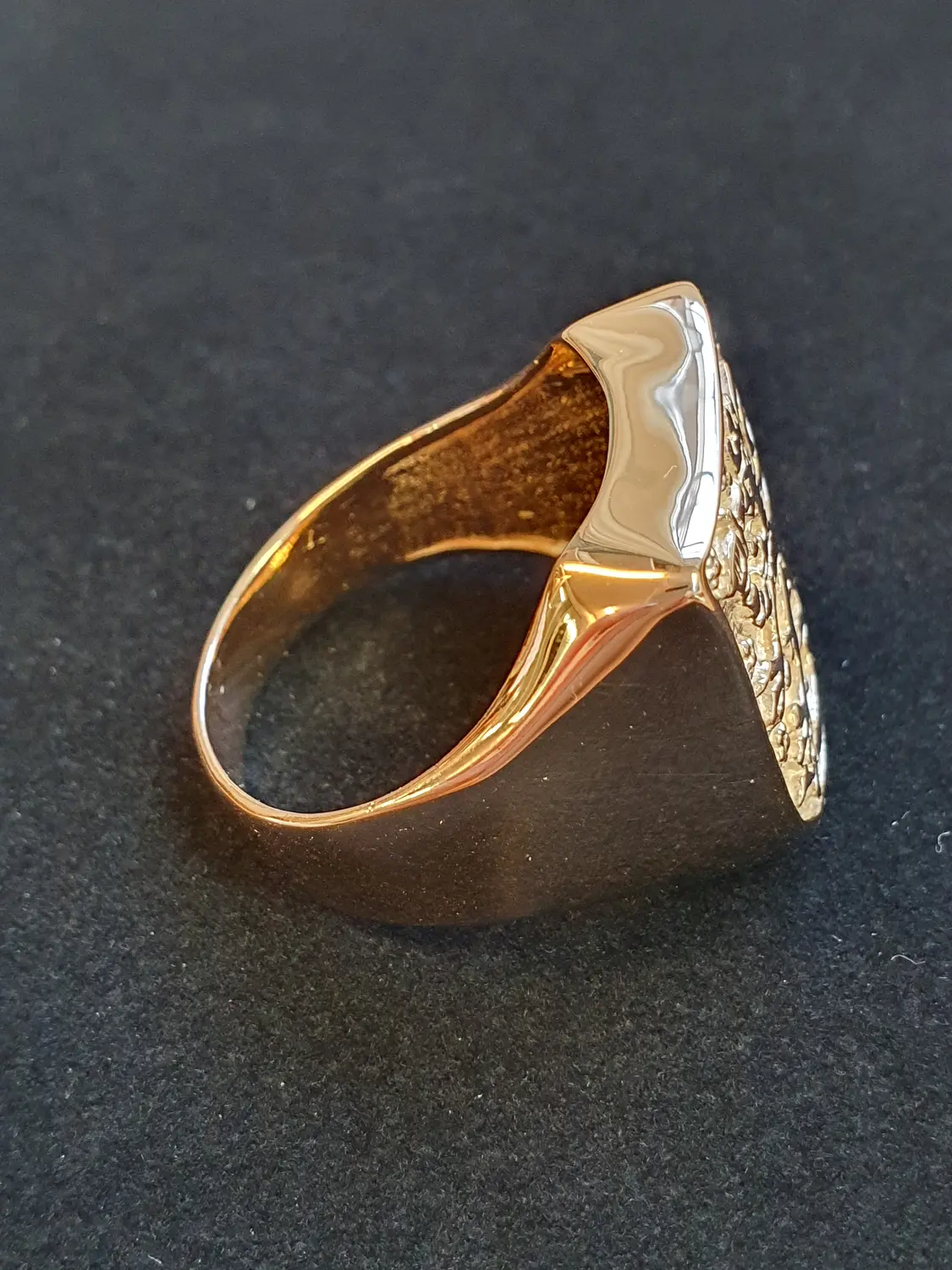 Klackring finskt lejon 18K 180716R
