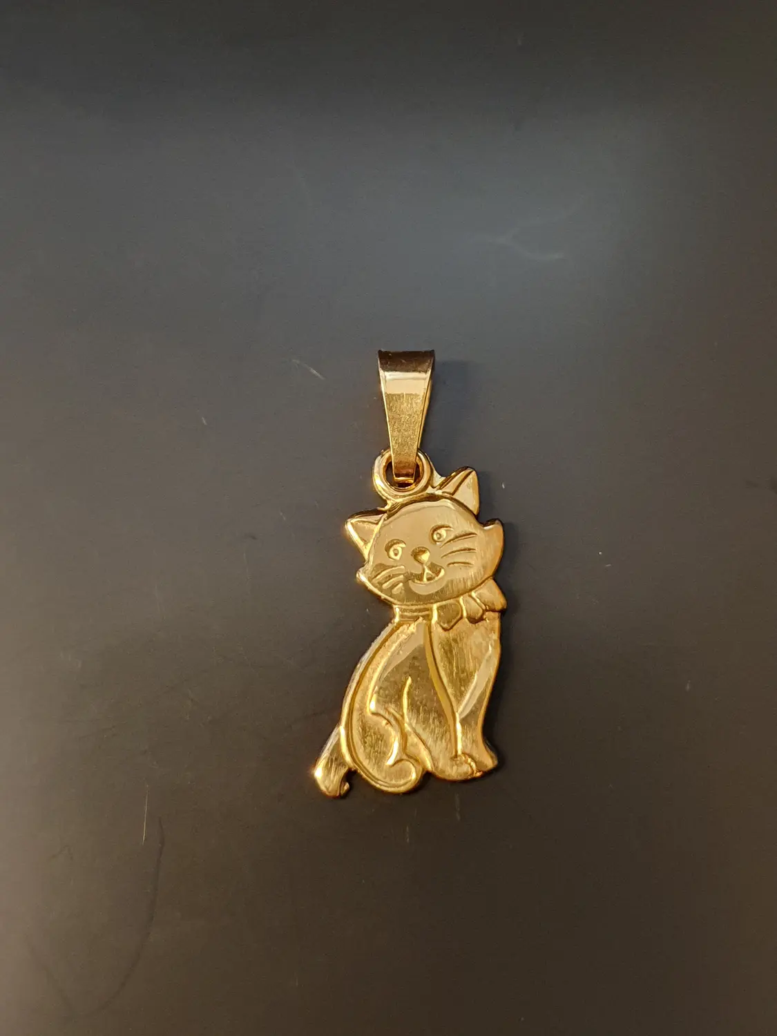 Katt 18K 180889H