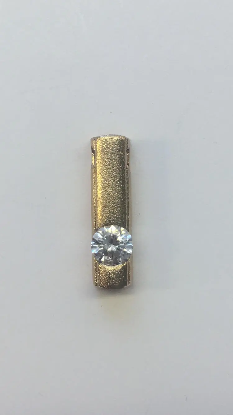 Hänge m cz 18K 181005H