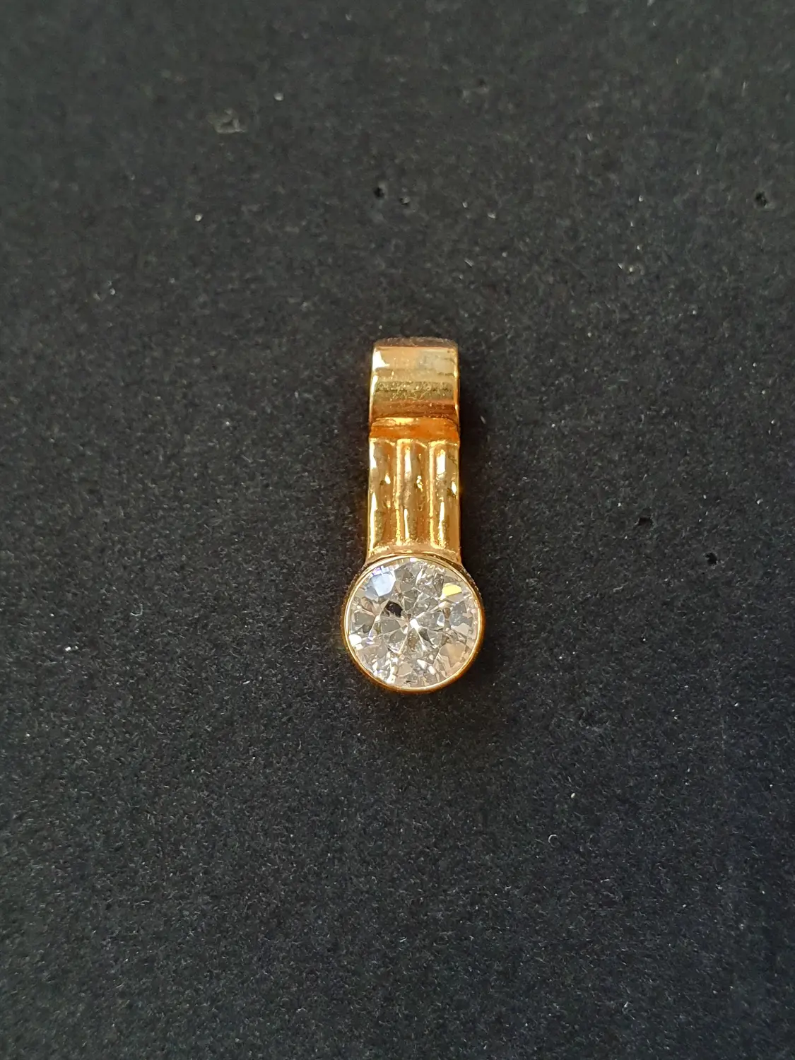 Hänge m cz 18K 181011H