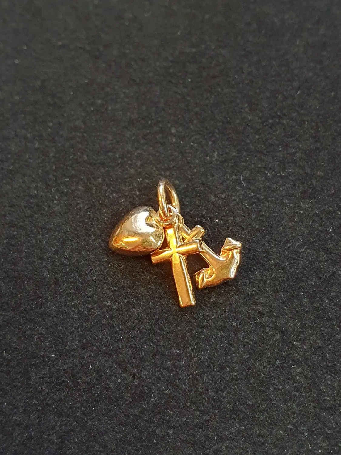 Tro, hopp, kärlek 18K 181447H