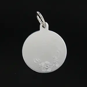 Gravyrbricka 16mm rondell med blomma Silver