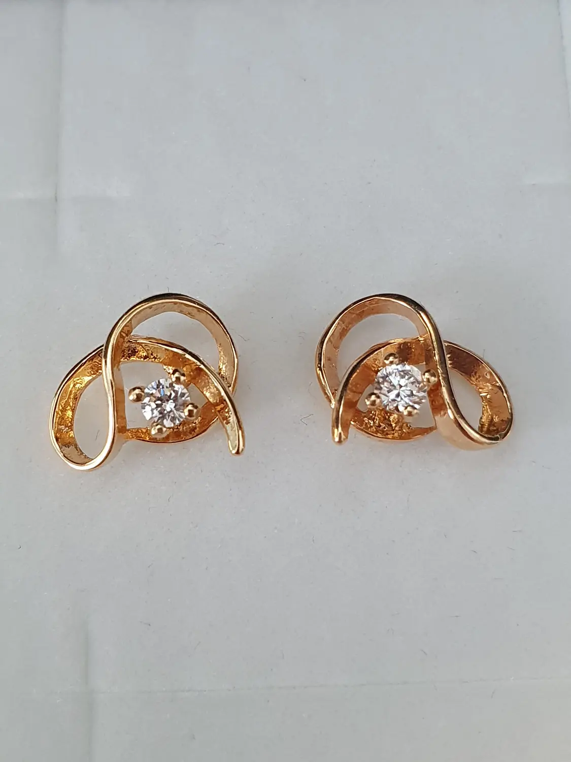 Örhänge m cz 18K 180697Ö