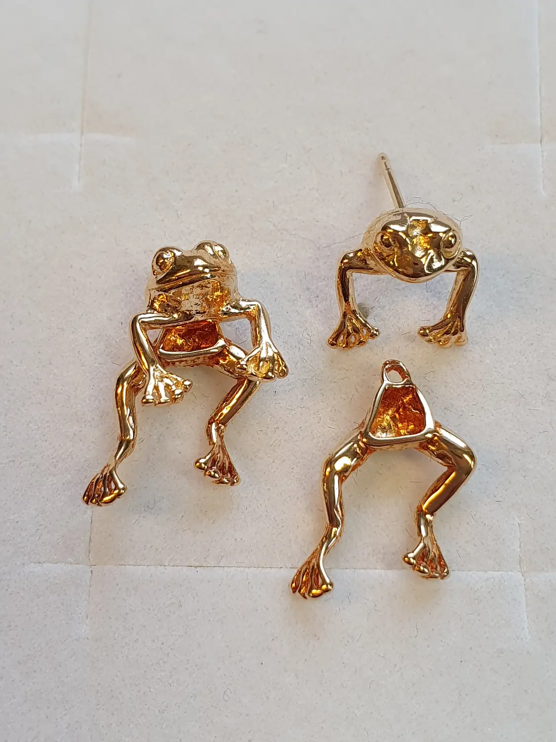 Örhänge groda fasta 18K 180757Ö