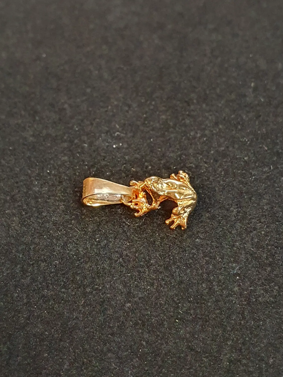 Groda 18K 180766H