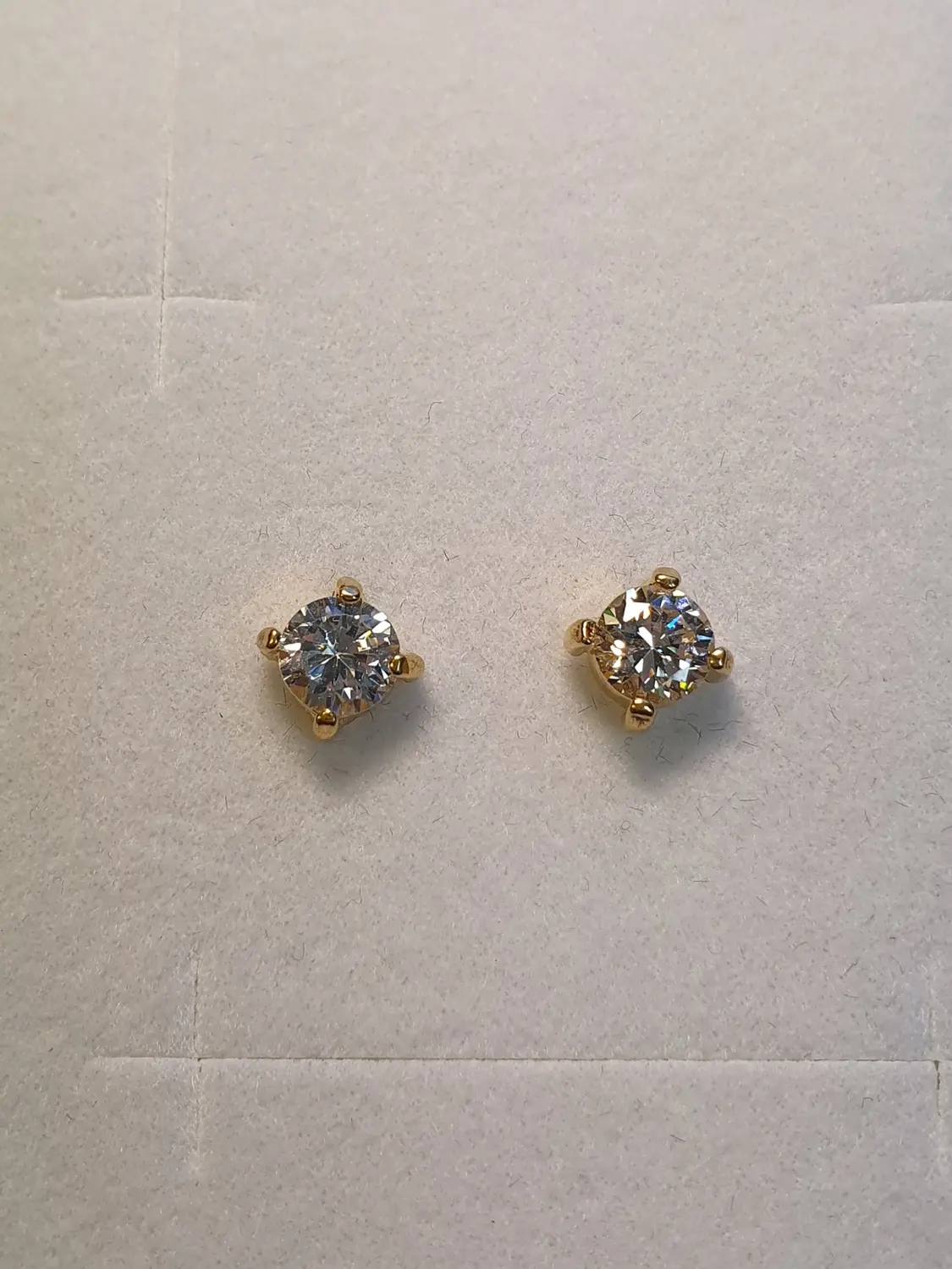 Örhänge 5mm cz sten 18K 180815Ö