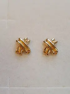 Örhängen kryss fasta 18K 180982Ö