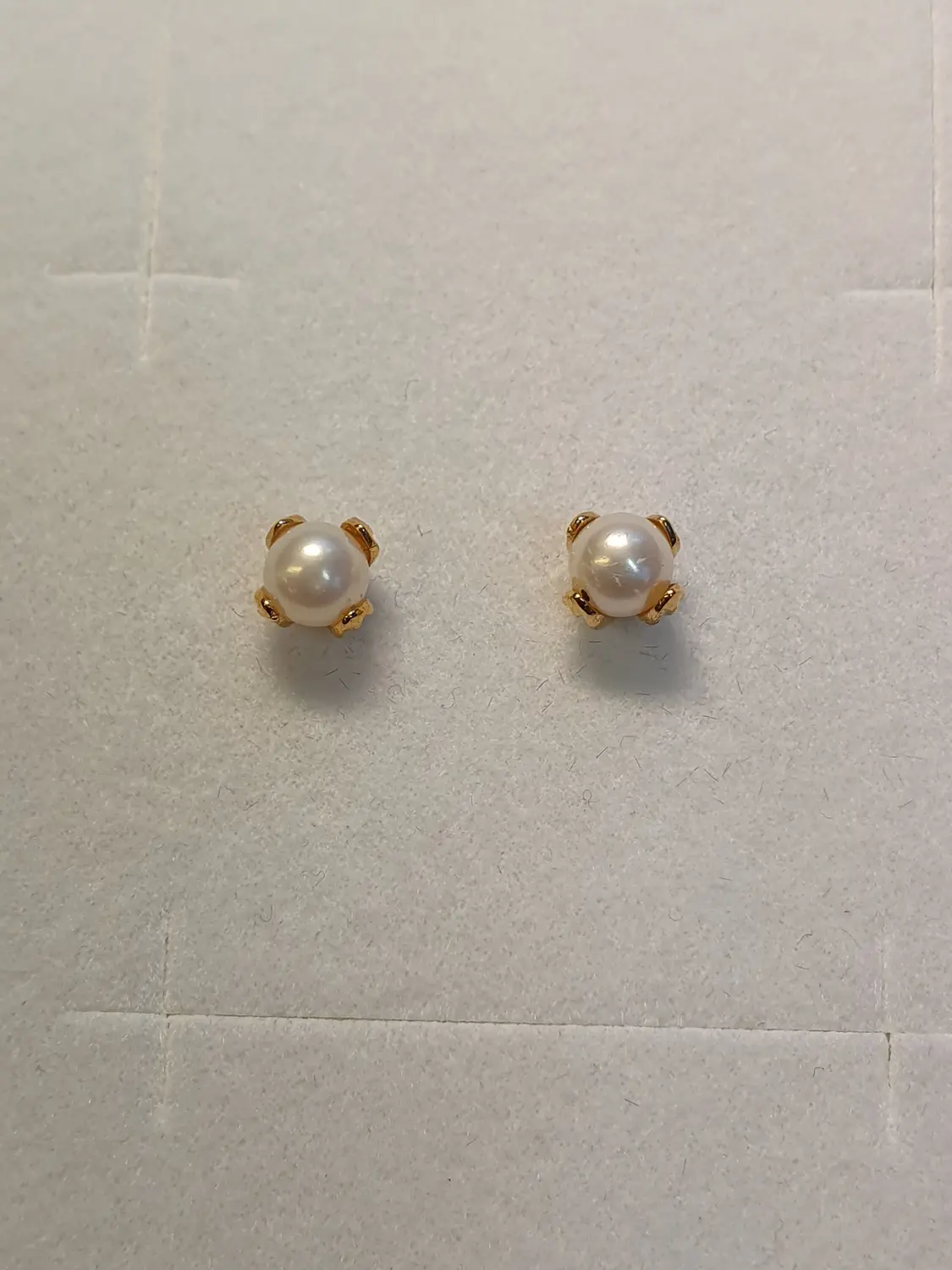 Örhängen knopp m pärla 18K 180985Ö