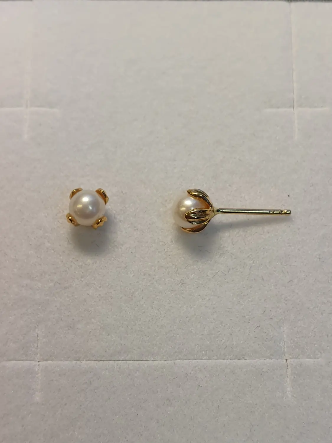Örhängen knopp m pärla 18K 180985Ö