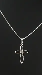 Genombrutet kors silver 9250073H