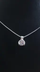 Matt hänge med sten silver 9251034H