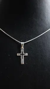 Detaljerat kors silver 9251263H