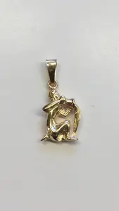 Vattumannen hänge 18K 180372H