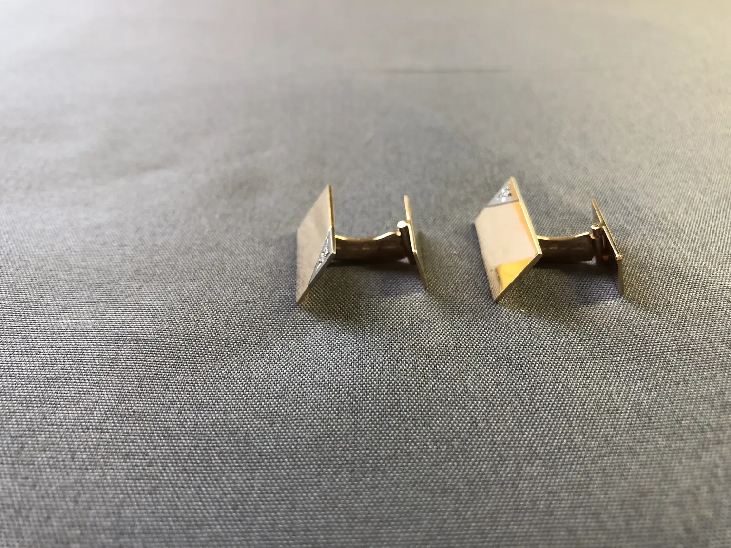 Manschettknappar m sten 12,5gr 18K röd/vitguld