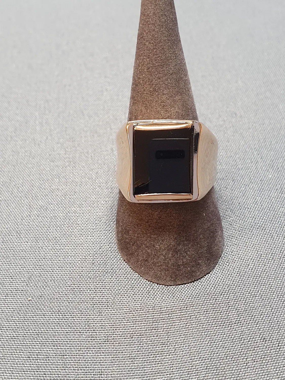 Klackring m onyx 62,5 13,4gr 18K