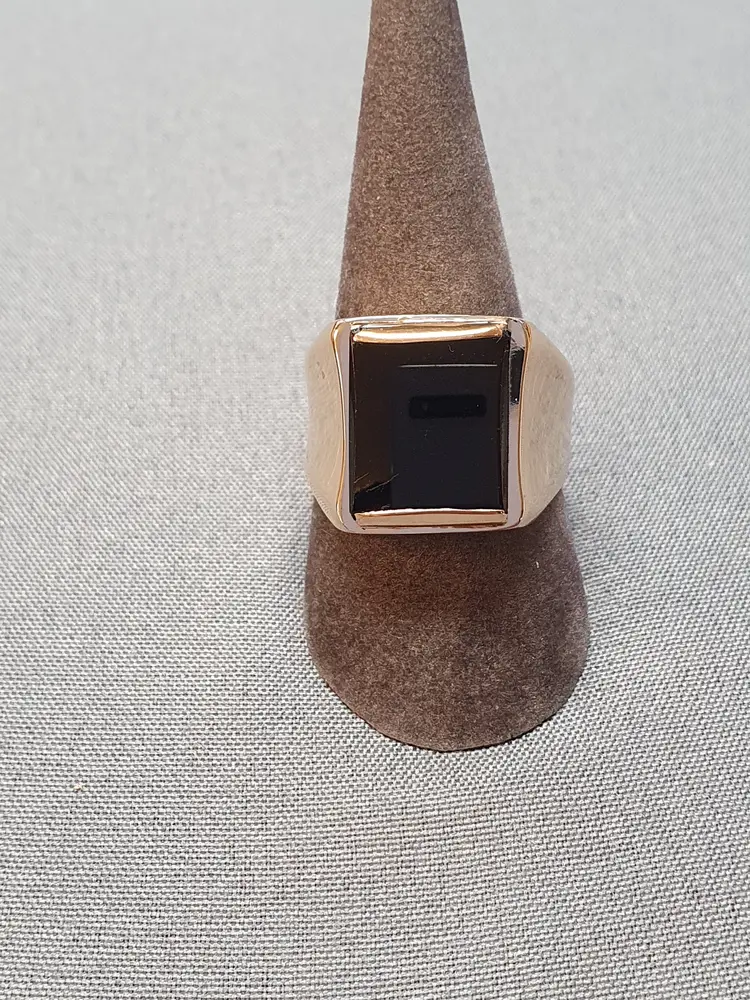 Klackring m onyx 62,5 13,4gr 18K