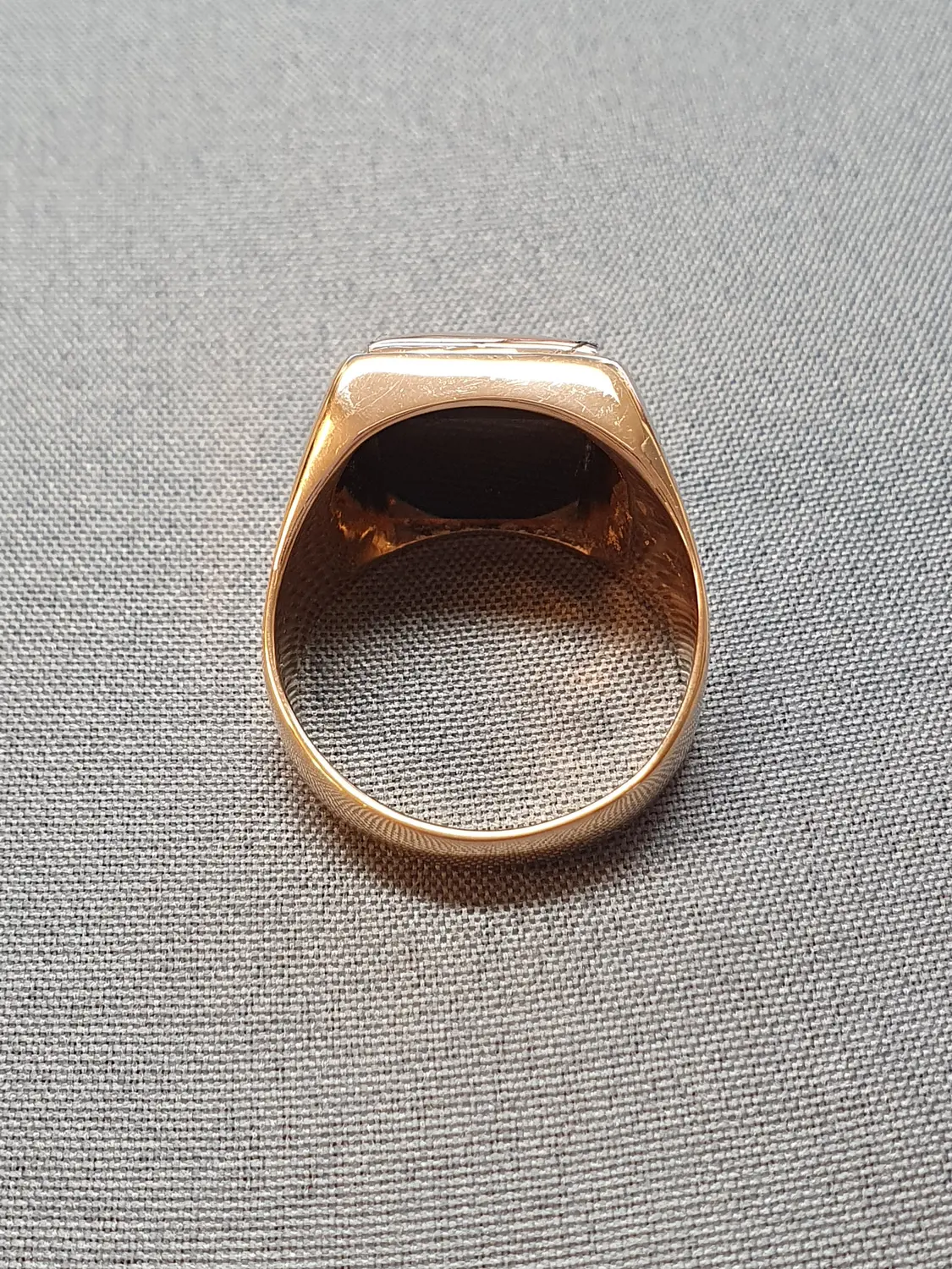 Klackring m onyx 62,5 13,4gr 18K