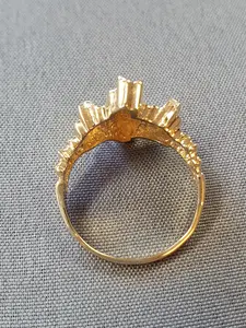Ring med cz stenar 57,0 7,8gr 18K gulguld