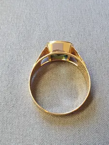 Klackring m grön glassten 72,0 5,9gr 18K