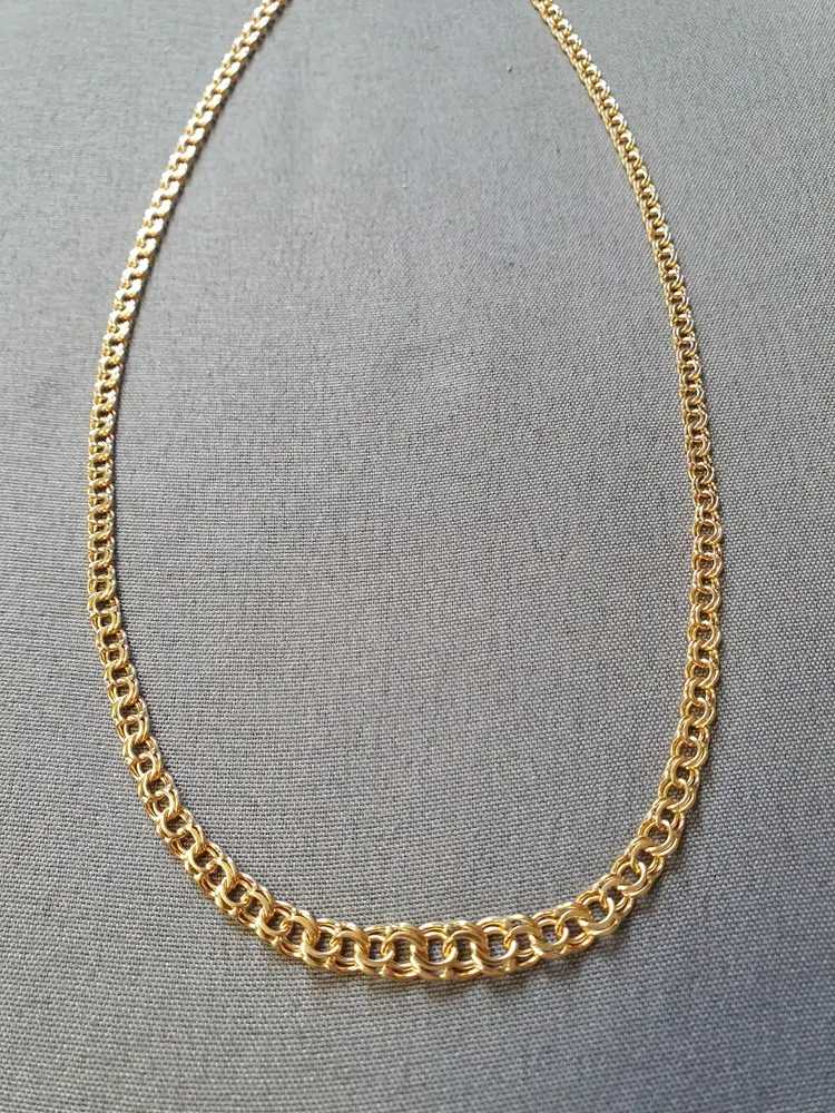 Bismarck halsband doserad 18K 01-BDOS108
