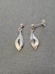 Silver örhängen 9250524E