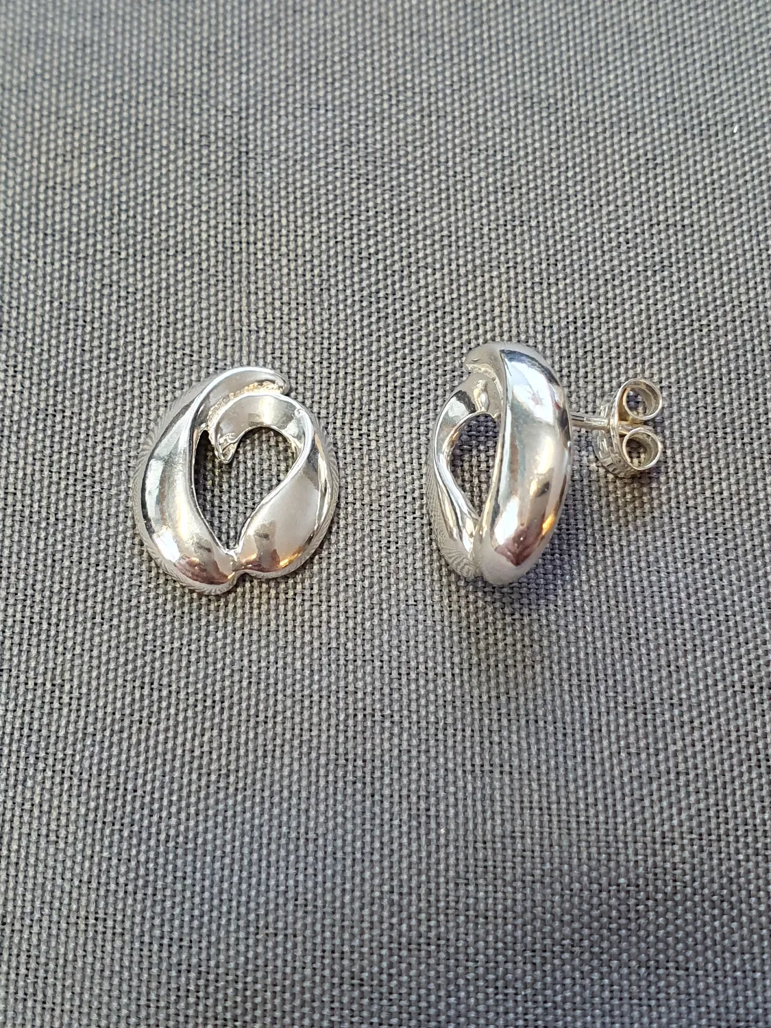 Silver örhängen 9250774E