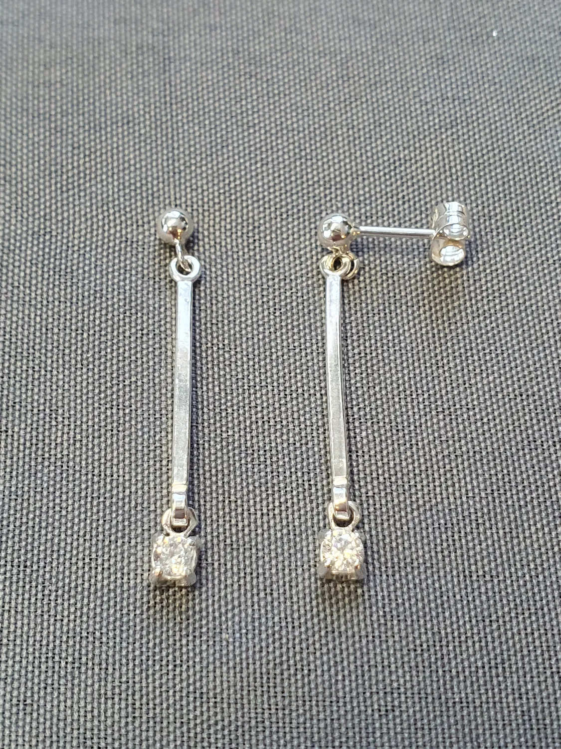 Silver örhängen 9250914E