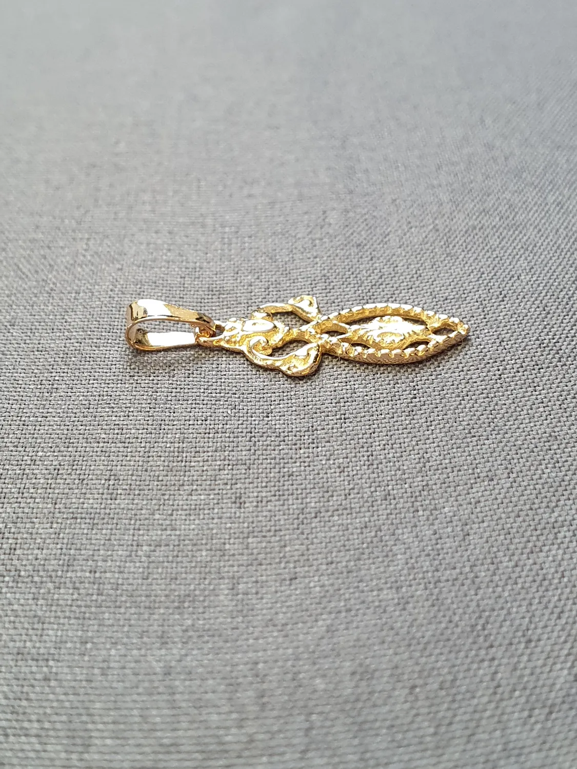 Hänge 18K 181897H