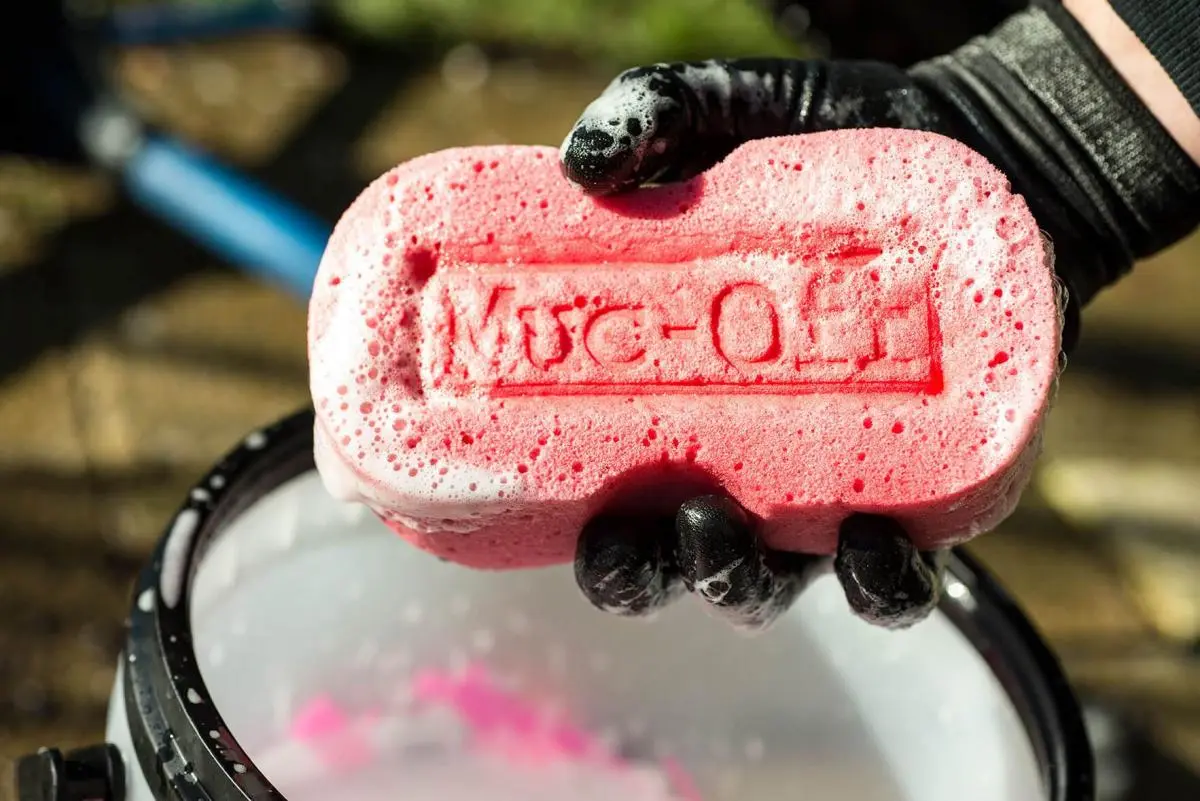 Produkt bilder Muc-Off Expanding Pink Sponge