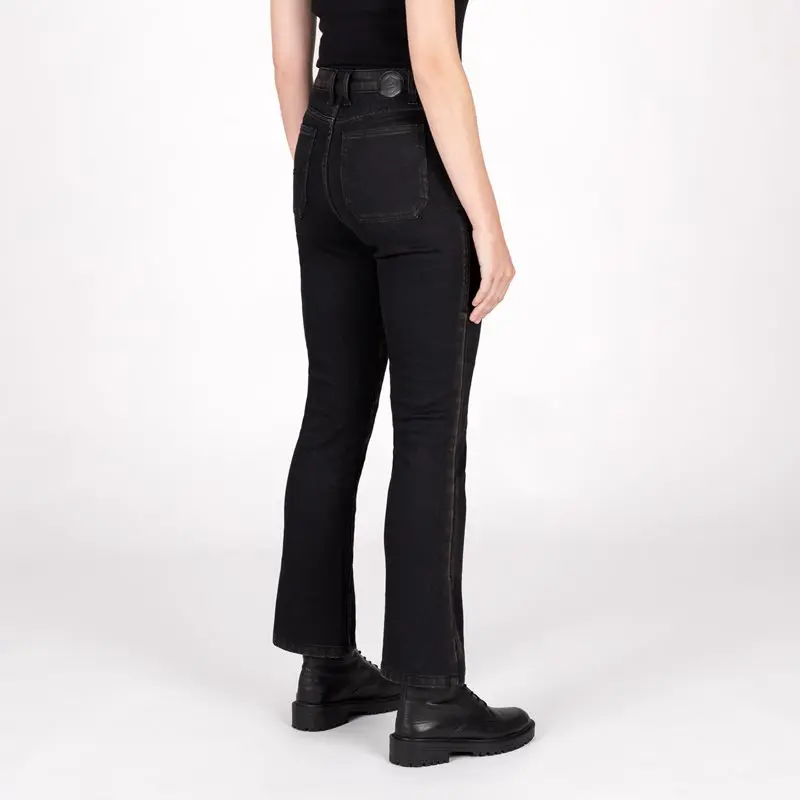 Produkt bilder Jeans Knox Cartmel Kick Flare Dam Svartrost