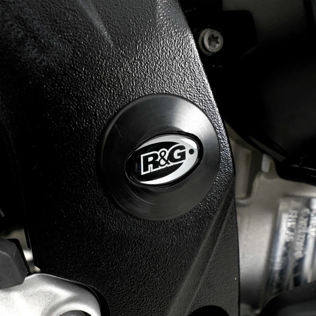 Produkt bilder Frame Plug Single Rhs Lower Bmw S1000r 21  / S1000rr 19 22 / M1000r 23  / Does Not Fit M Sport Model Rr / S1000xr 20  / M1000rr 21 22 / M1000xr 24 