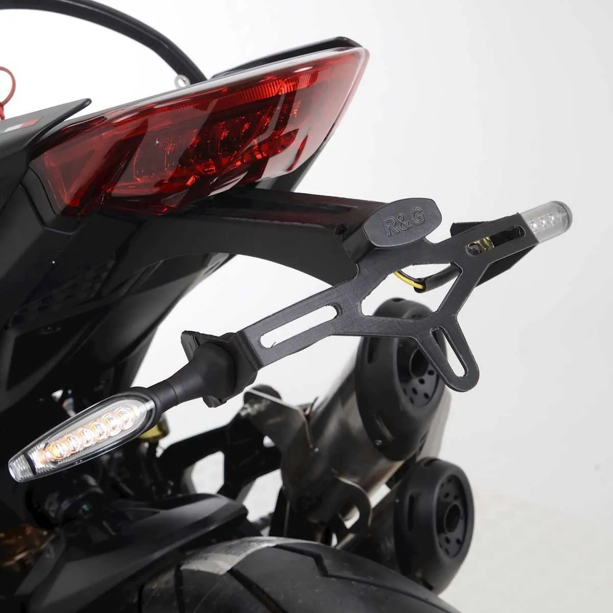 Produkt bilder Licence Plate Holder Ducati Monster 950/937 / Monster  21 