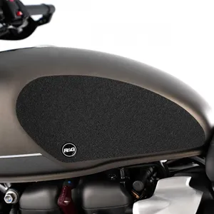 Triumph Speed Twin 900 22 / Street Twin / Street Cup: Black 2 Grip Kit