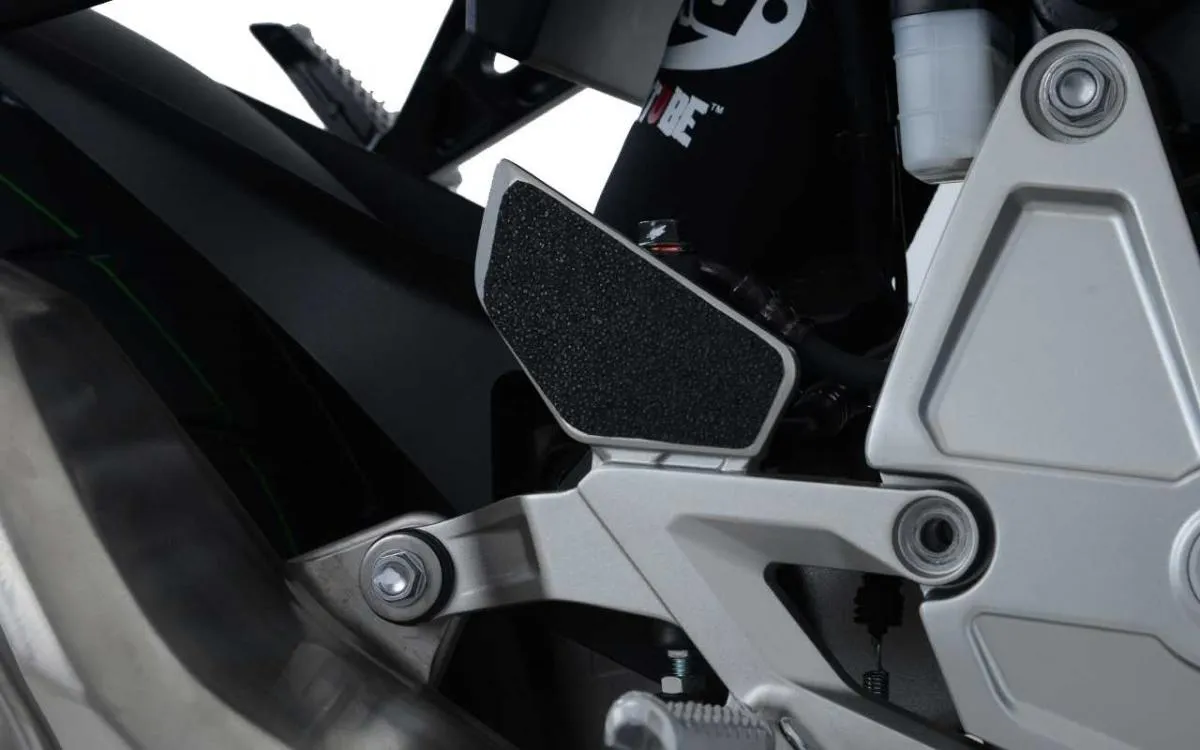 Produkt bilder Honda Cb1000r 18  / Cb1000r  18  Boot Guard 3 Piece On Heel Plates And Swingarm