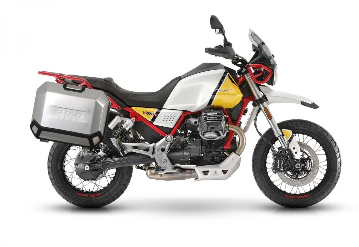 Produkt bilder 4p System Moto Guzzi V85tt