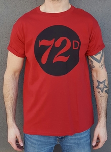 Badge Tee Röd