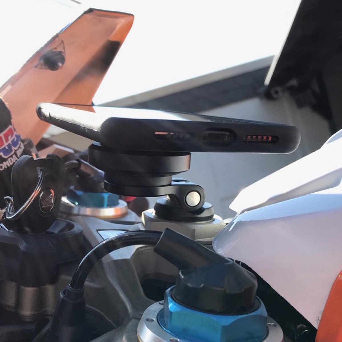 Produkt bilder SP Connect AVM - Anti Vibration Module - Svart