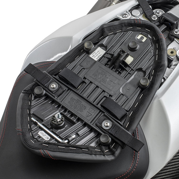 Produkt bilder Kriega MONTERINGSKIT - FIT KIT TRIUMPH SPEED TRIPLE 1050