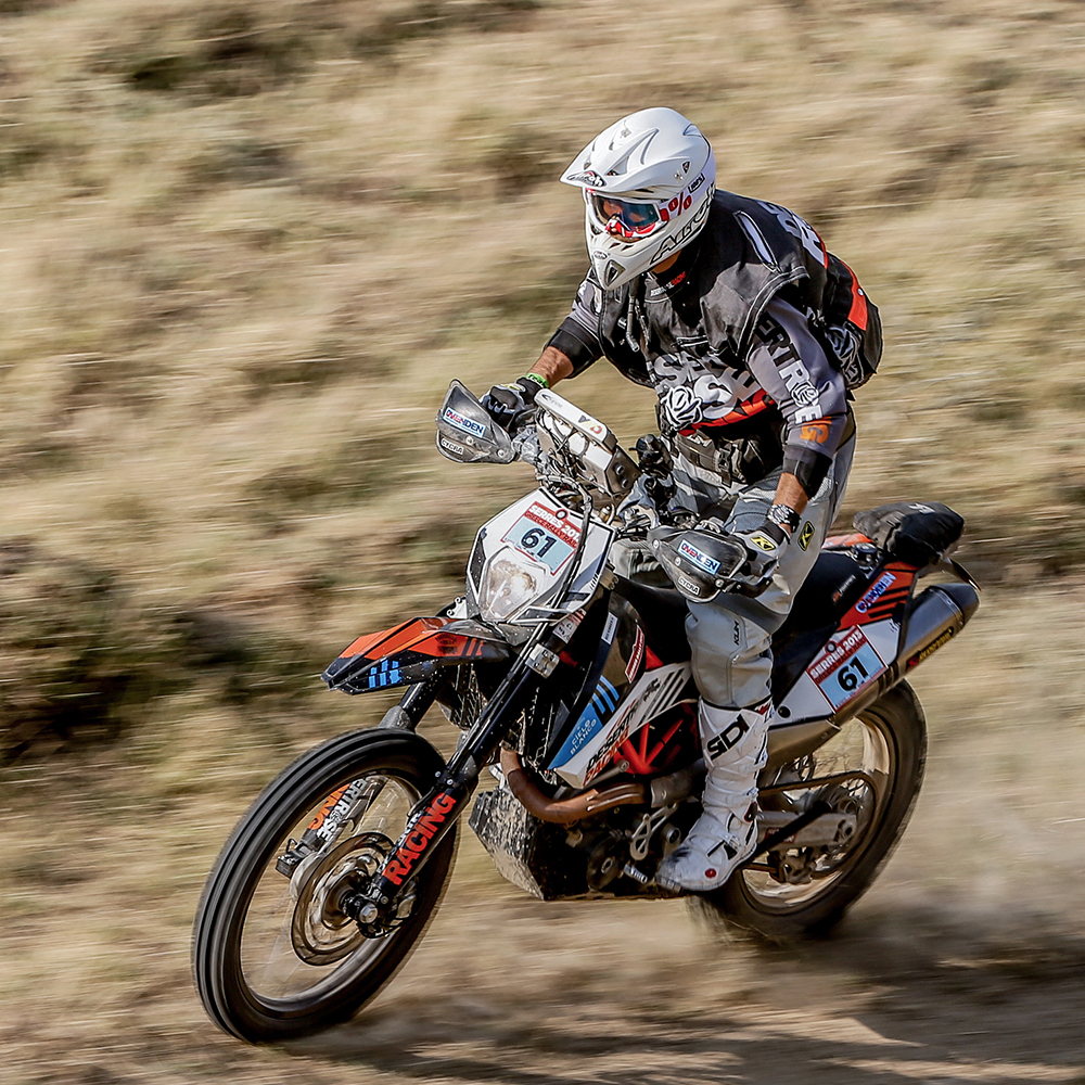 Produkt bilder Kriega OS-footrest Eliminator Yamaha T7-Rally Seat